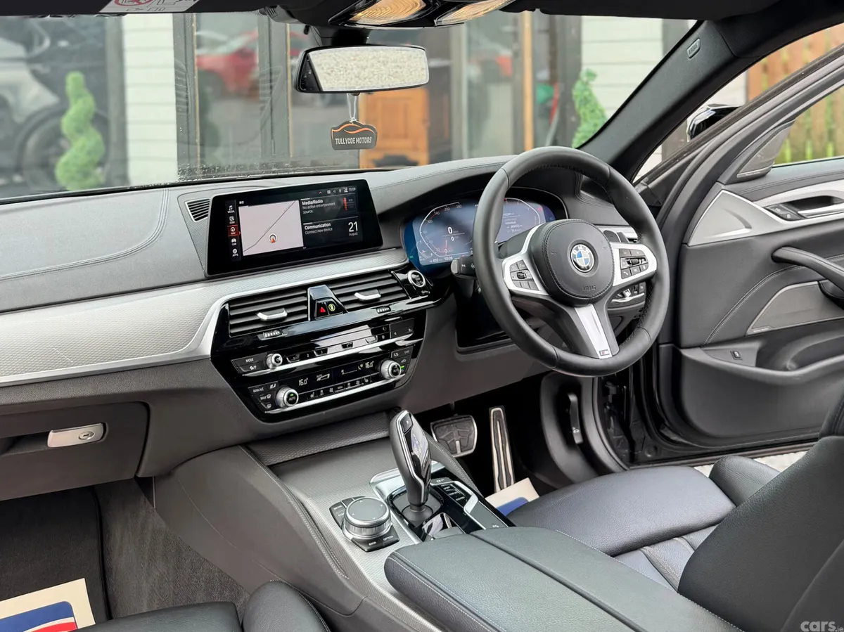 BMW 5-Series Saloon, Diesel, 2019, Grey
