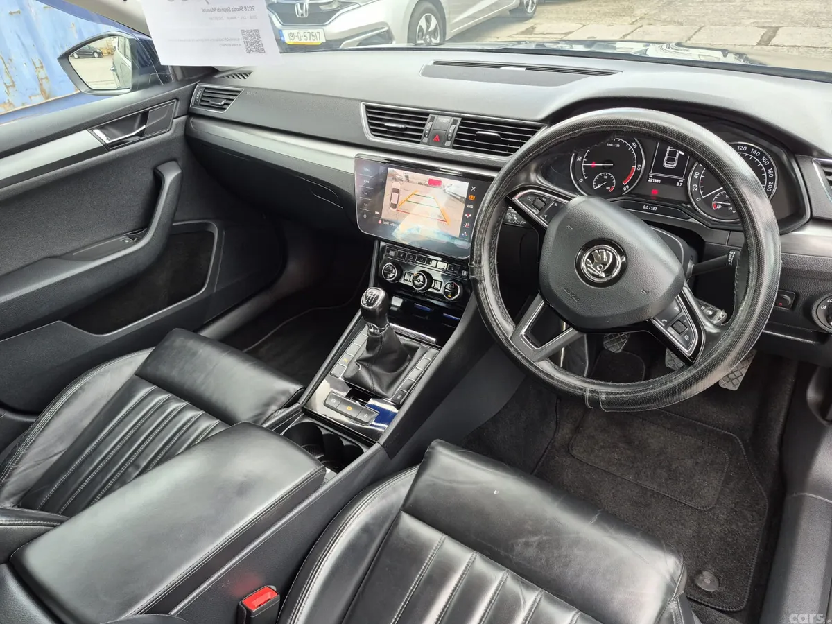 Skoda Superb Saloon, Diesel, 2018, Blue