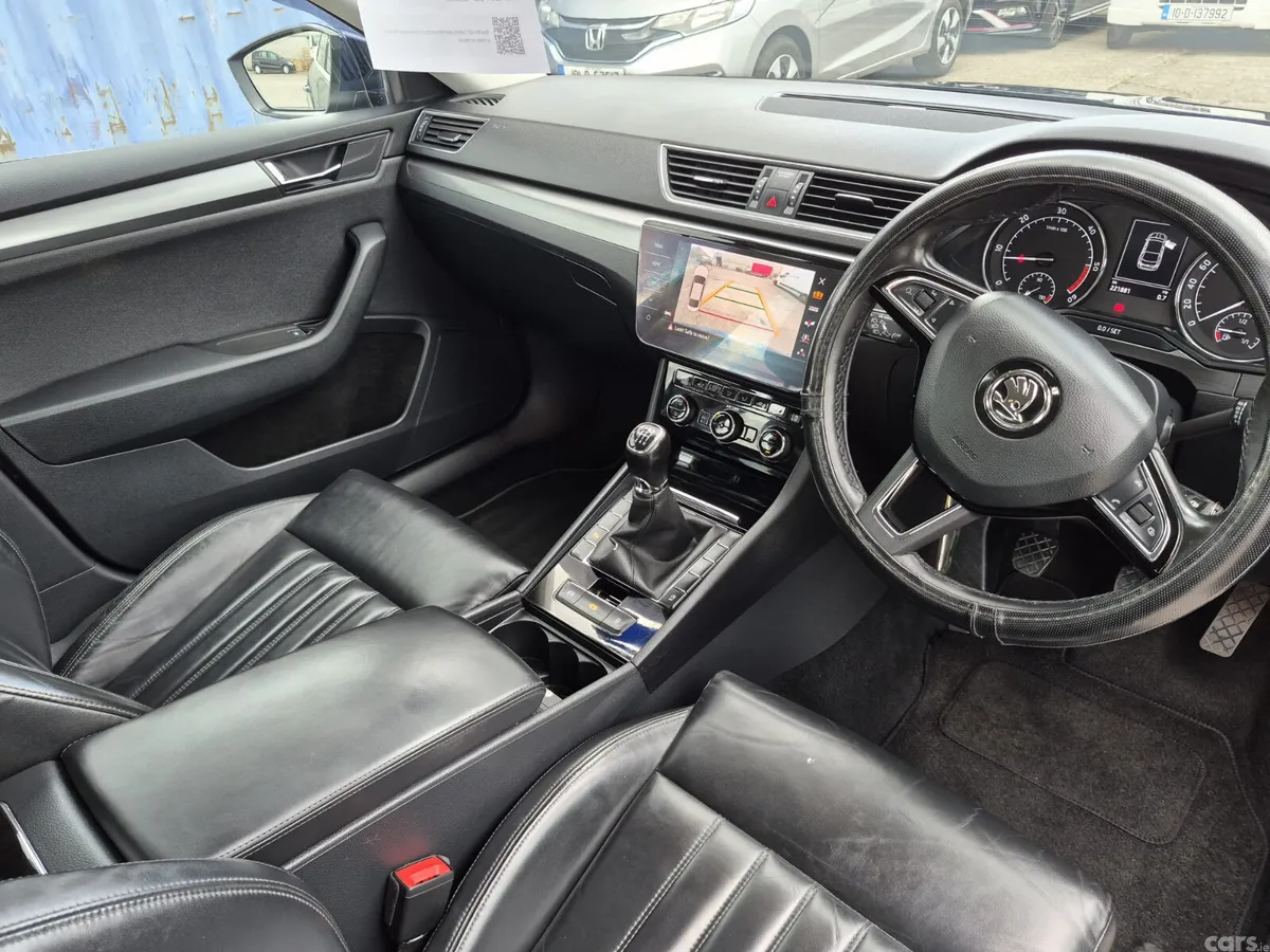Skoda Superb Saloon, Diesel, 2018, Blue