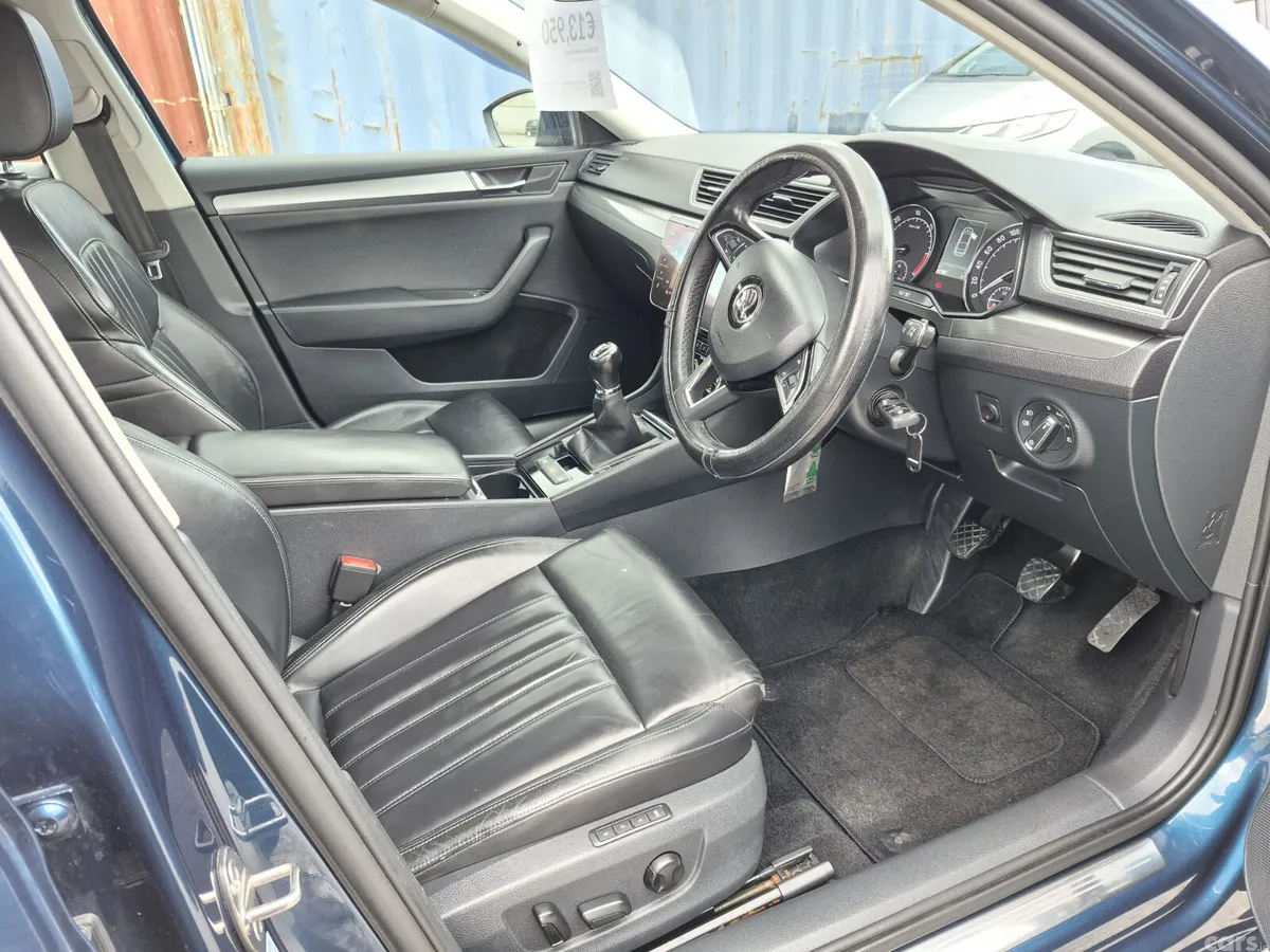 Skoda Superb Saloon, Diesel, 2018, Blue