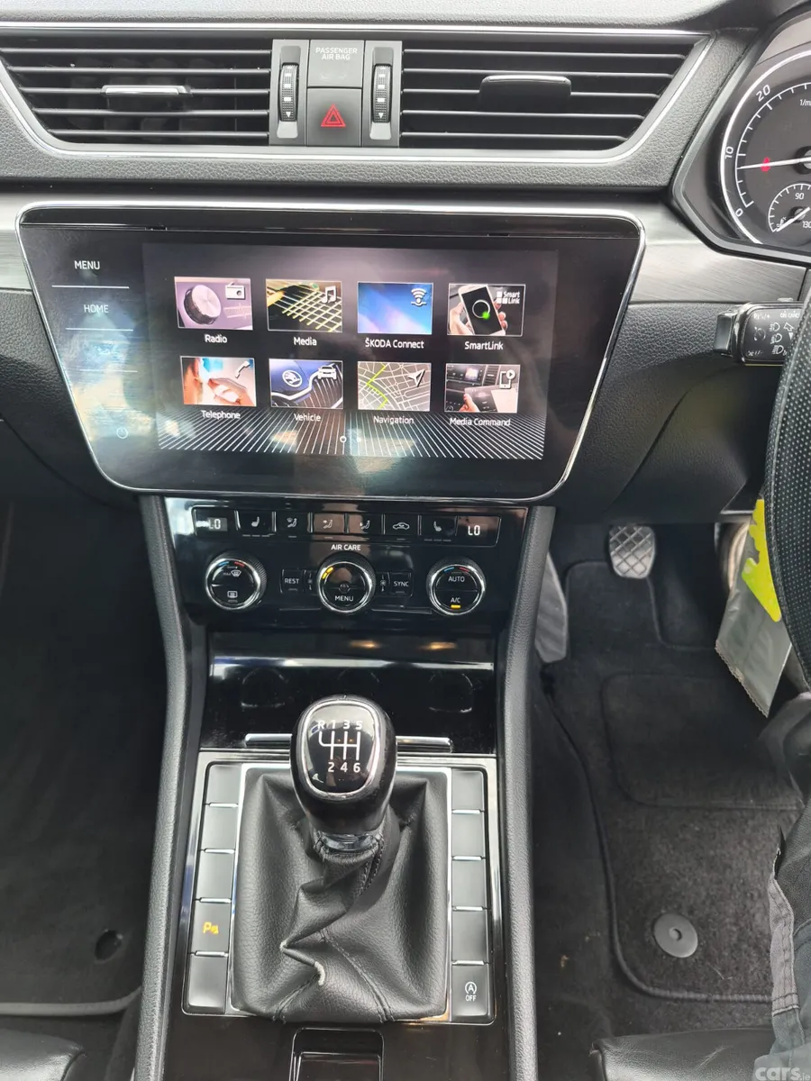 Skoda Superb Saloon, Diesel, 2018, Blue