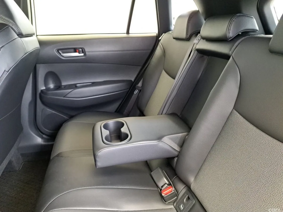 Toyota Corolla Cross SUV, Petrol Hybrid, 2024, White