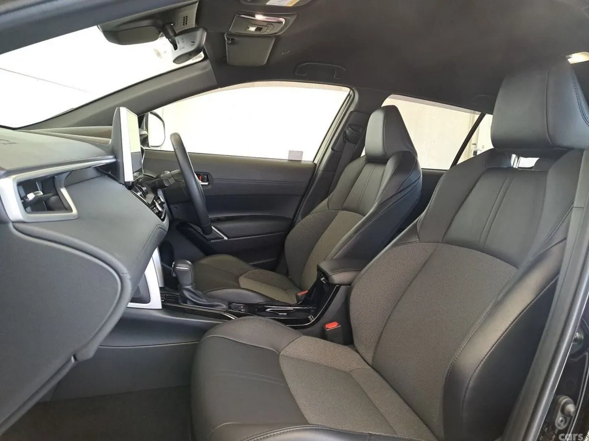 Toyota Corolla Cross SUV, Petrol Hybrid, 2023, Black