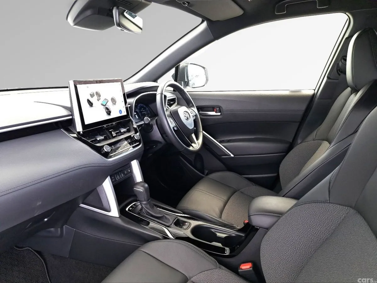 Toyota Corolla Cross SUV, Petrol Hybrid, 2024, White