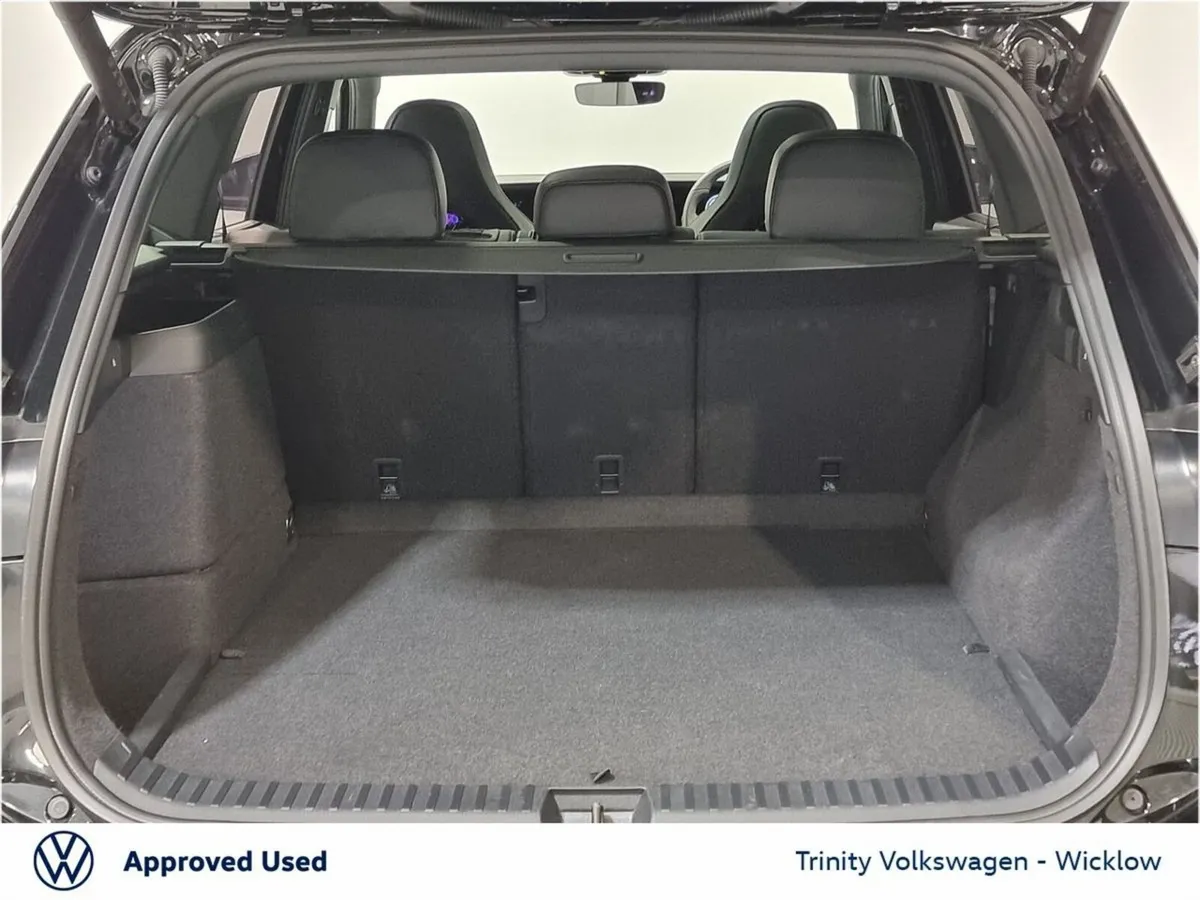 Volkswagen Tayron Estate, Petrol Plug-in Hybrid, 2026, Black