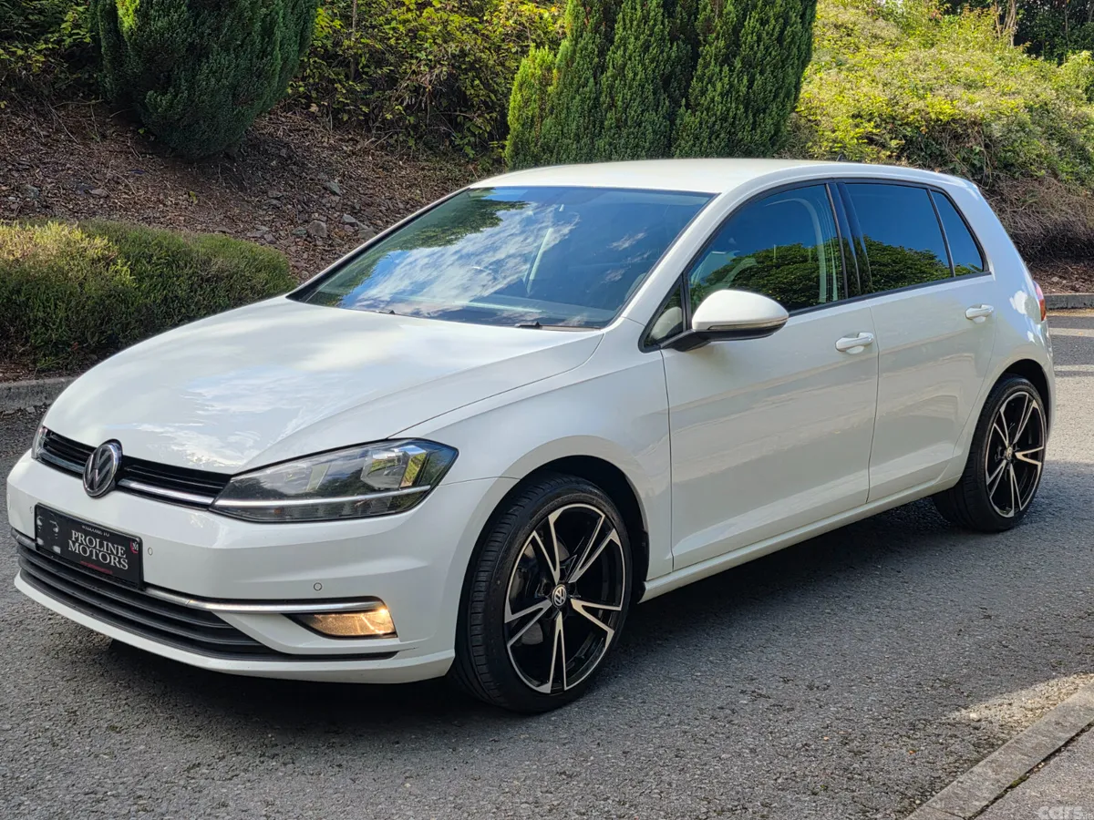 Volkswagen Golf Hatchback, Diesel, 2019, White