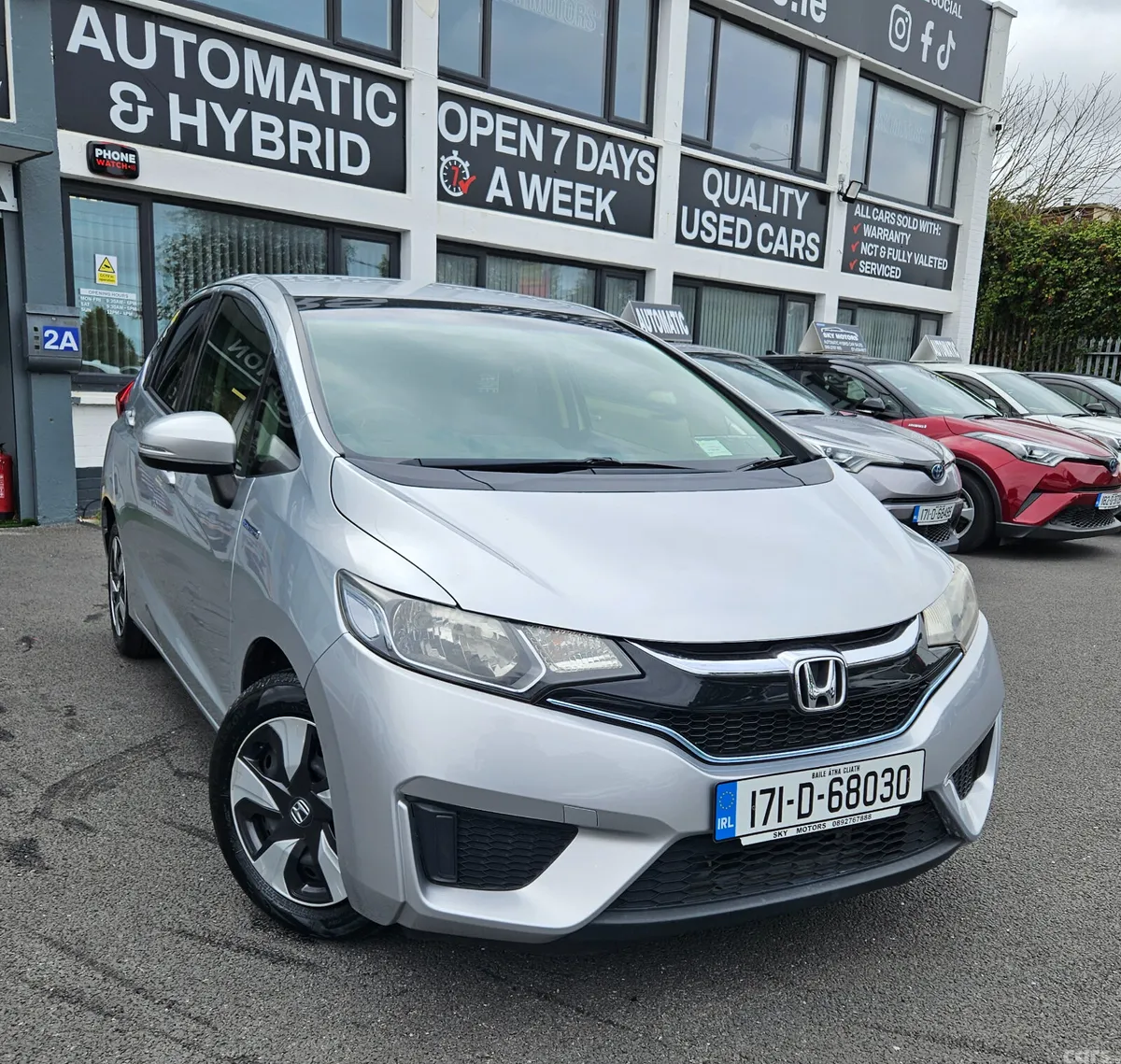 Honda Fit Hatchback, Petrol Hybrid, 2017, Silver