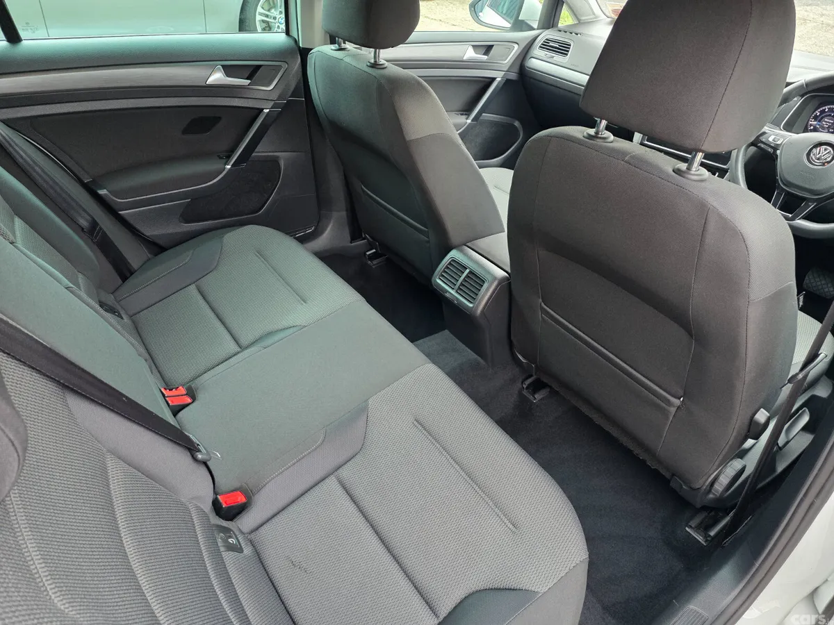 Volkswagen Golf Hatchback, Petrol, 2018, White