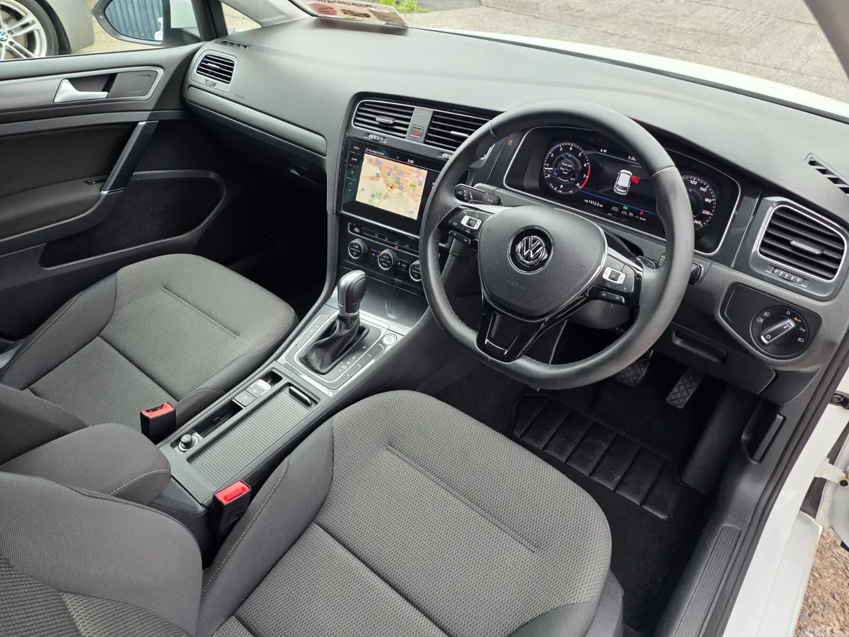 Volkswagen Golf Hatchback, Petrol, 2018, White