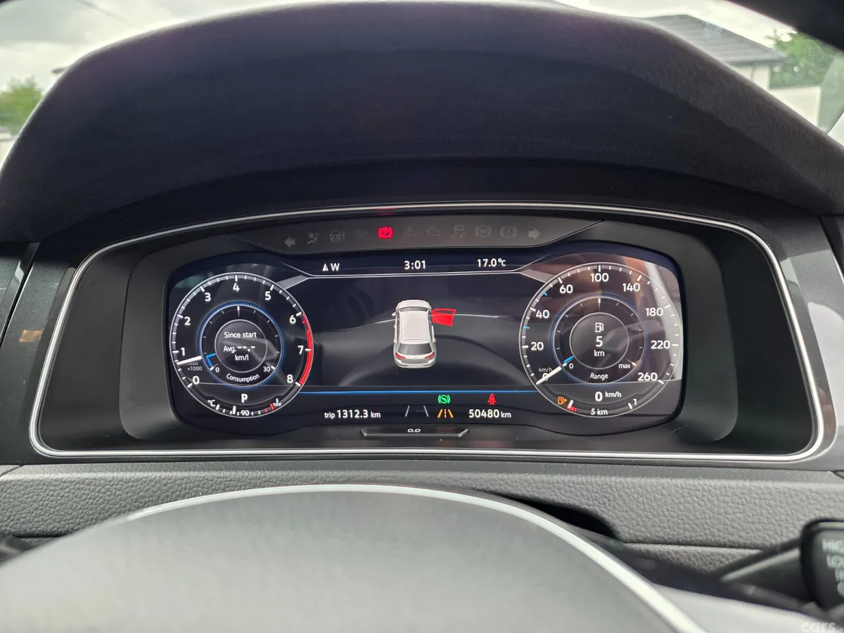 Volkswagen Golf Hatchback, Petrol, 2018, White