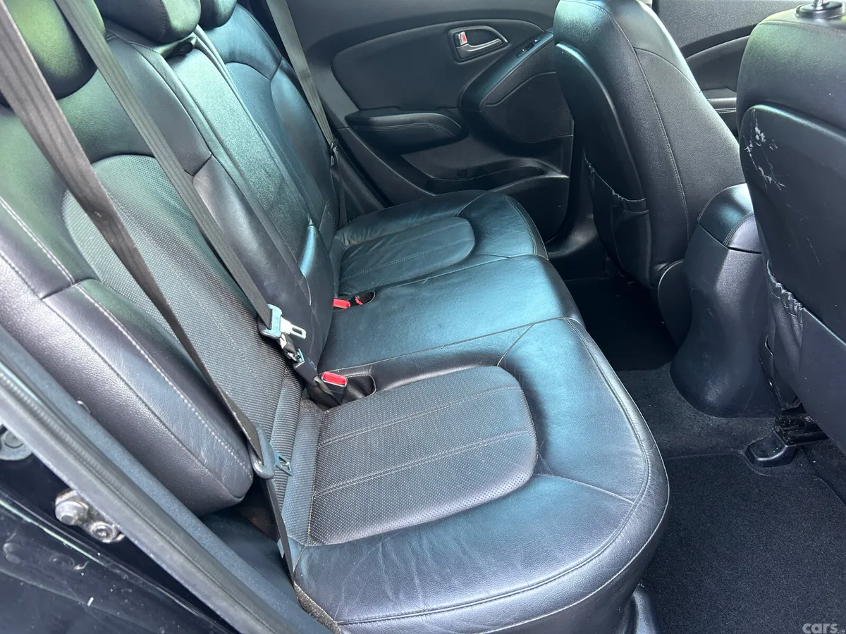 Hyundai ix35 SUV, Diesel, 2015, Blue