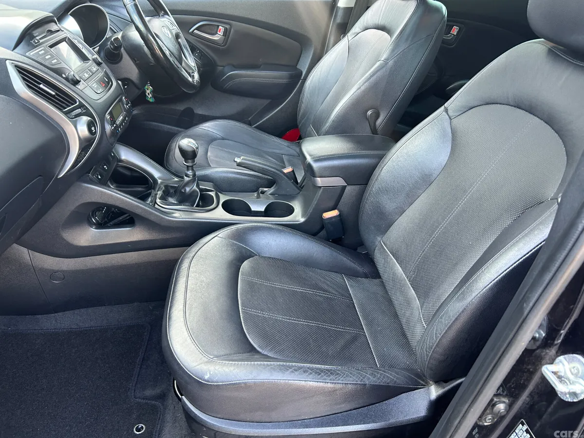 Hyundai ix35 SUV, Diesel, 2015, Blue