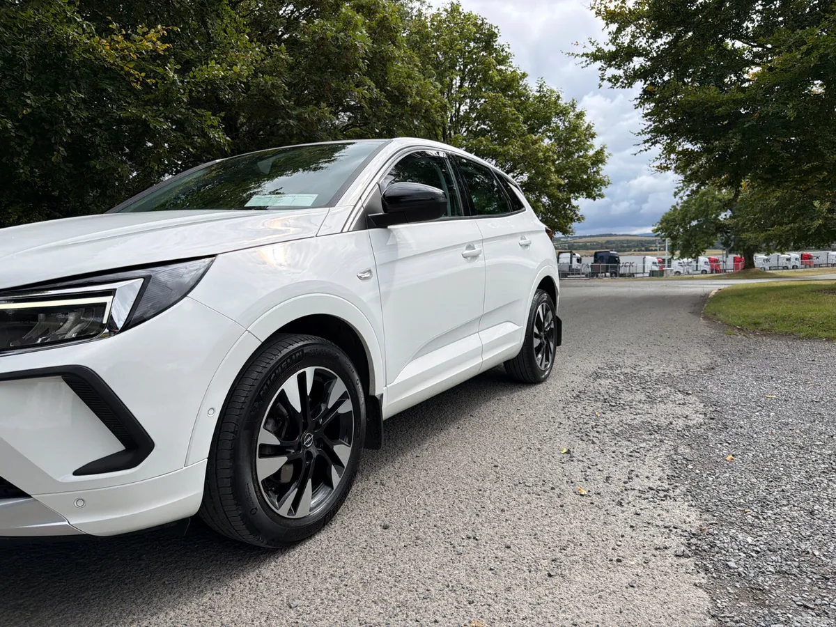 Opel Grandland X SUV, Diesel, 2024, White