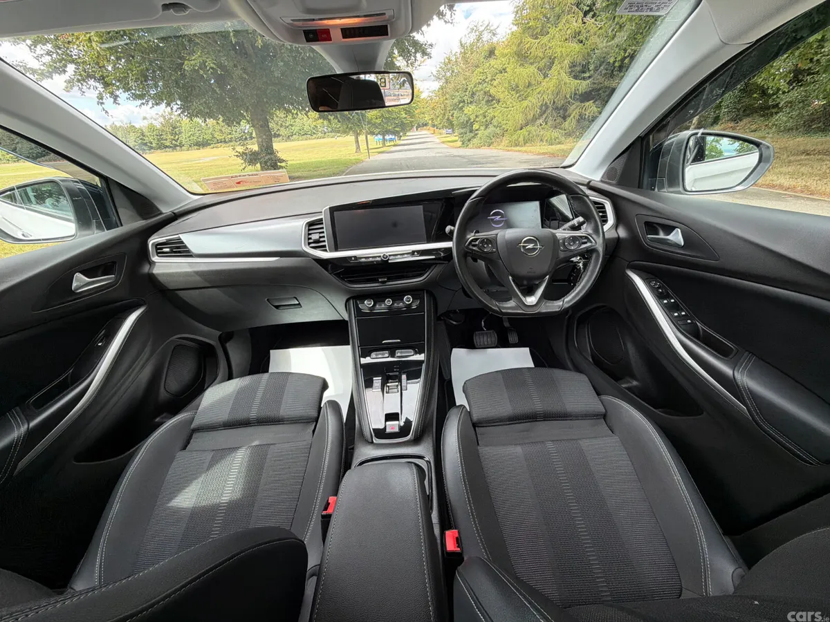 Opel Grandland X SUV, Diesel, 2024, White