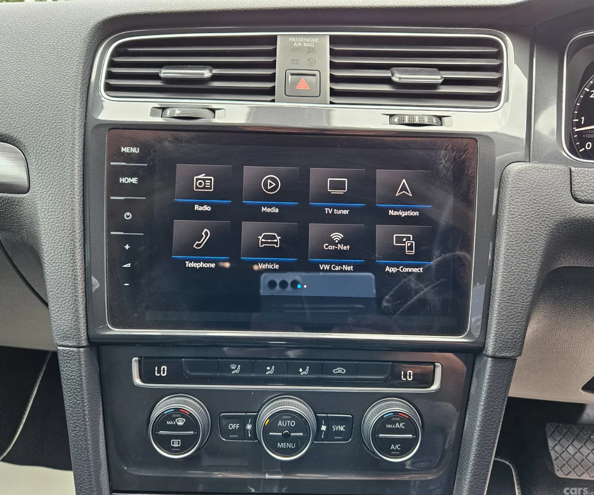 Volkswagen Golf Hatchback, Petrol, 2019, Red