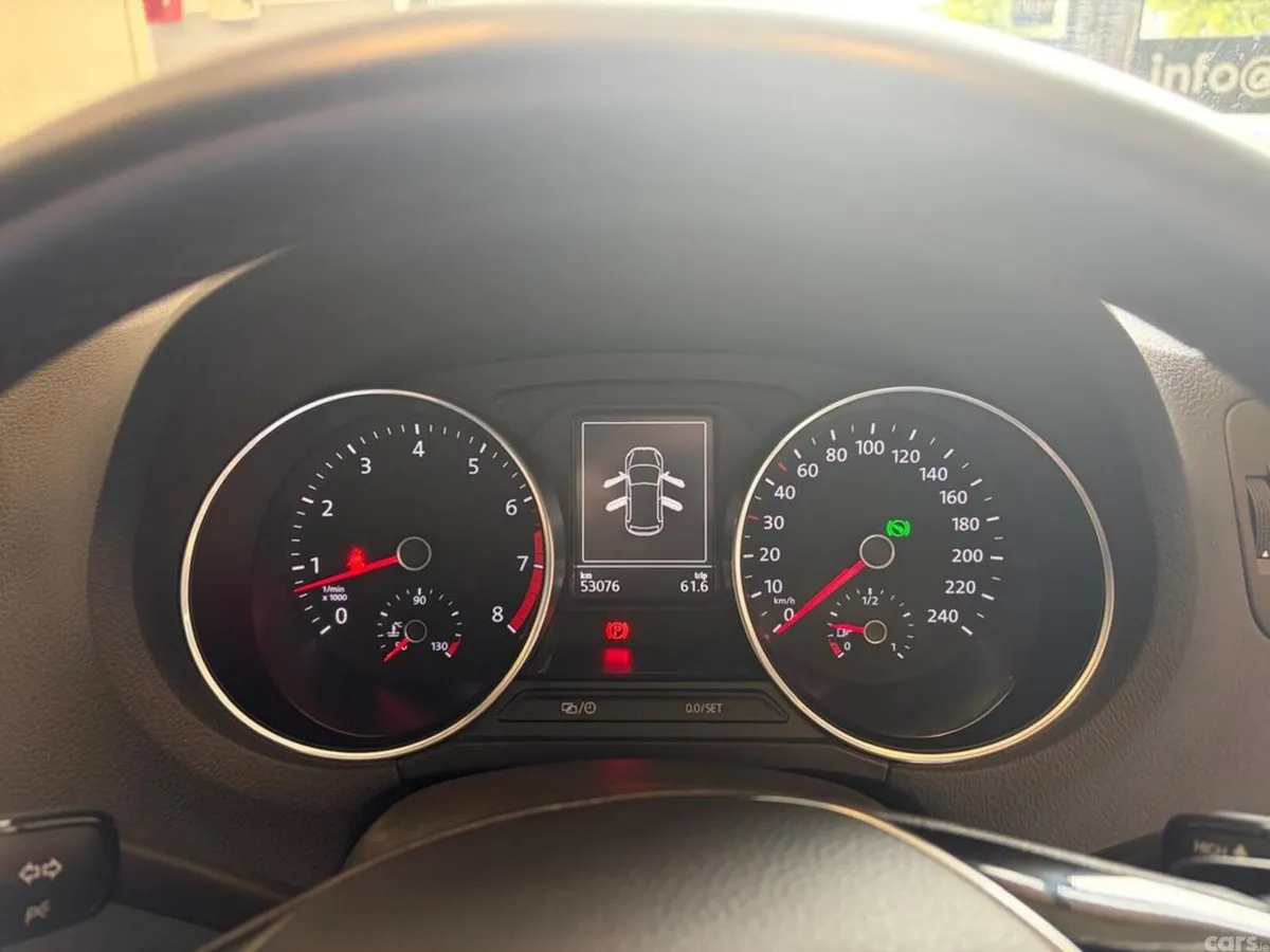 Volkswagen Polo Hatchback, Petrol, 2016, White
