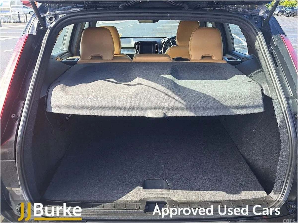 Volvo XC40 Estate, Petrol, 2018, Black