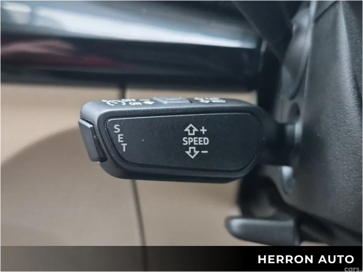 Audi Q5 SUV, Petrol Plug-in Hybrid, 2024, Blue