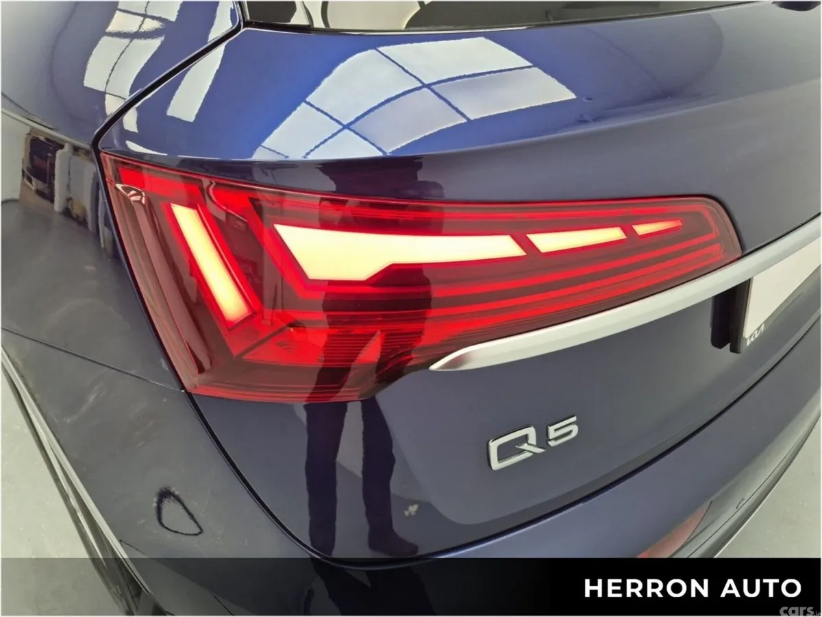 Audi Q5 SUV, Petrol Plug-in Hybrid, 2024, Blue