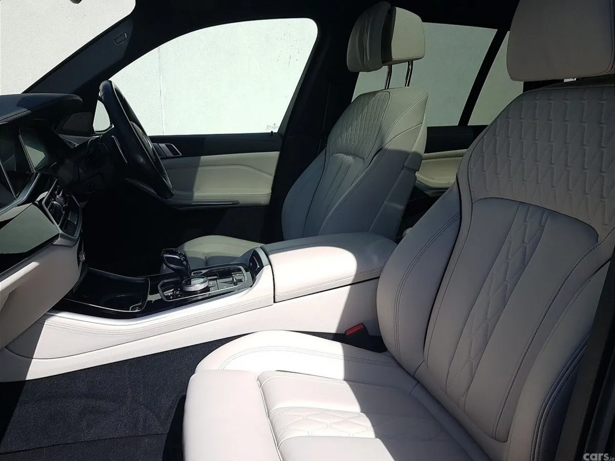BMW X5 SUV, Diesel, 2022, Blue