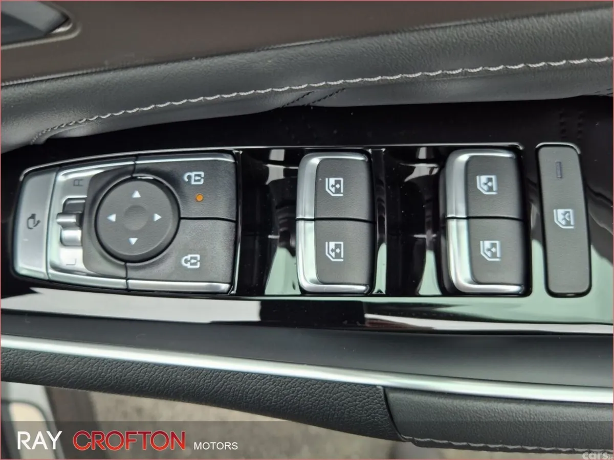 Kia Sorento SUV, Petrol Plug-in Hybrid, 2026, Grey