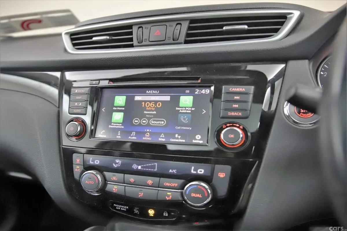 Nissan Qashqai SUV, Petrol, 2019, White