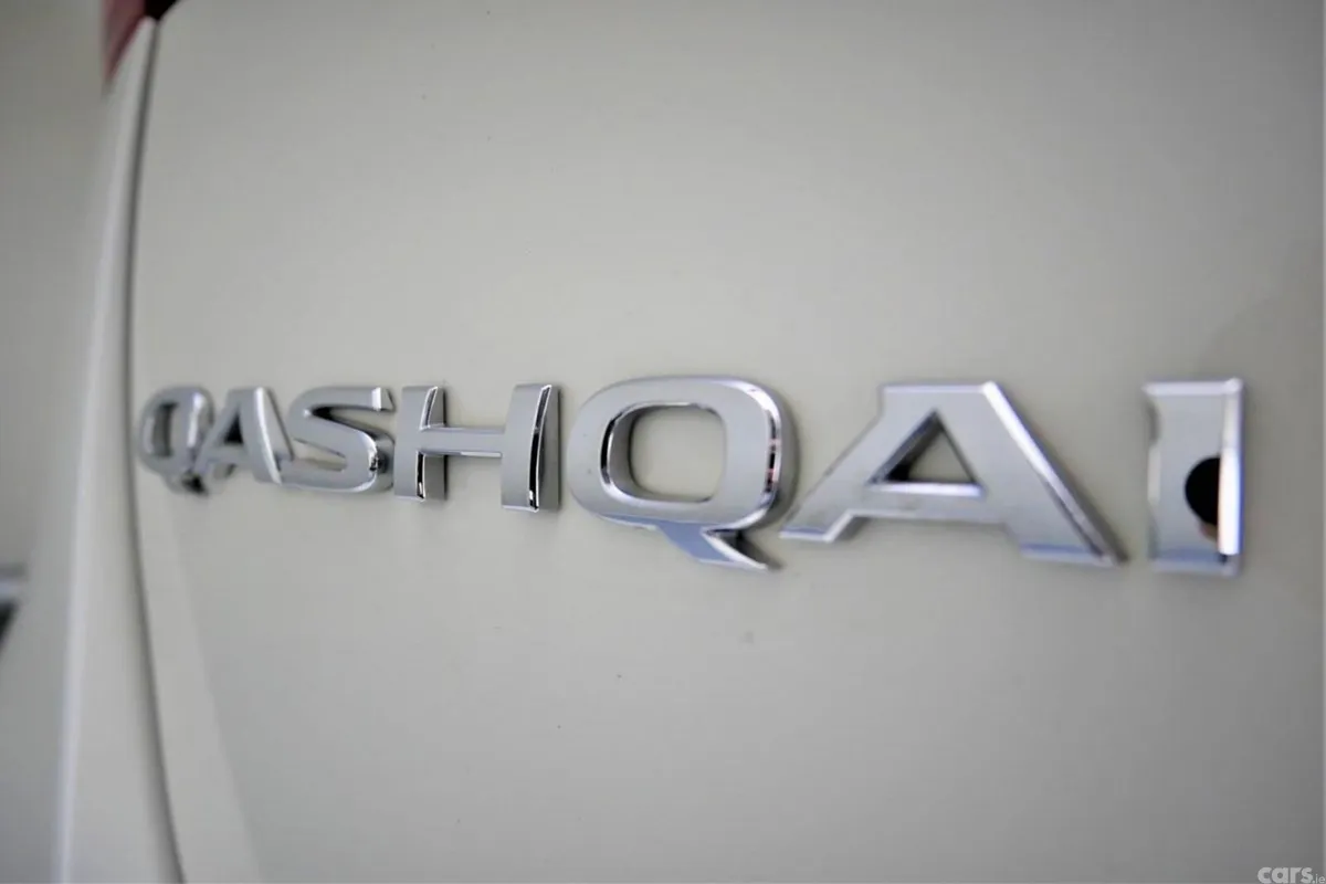 Nissan Qashqai SUV, Petrol, 2019, White