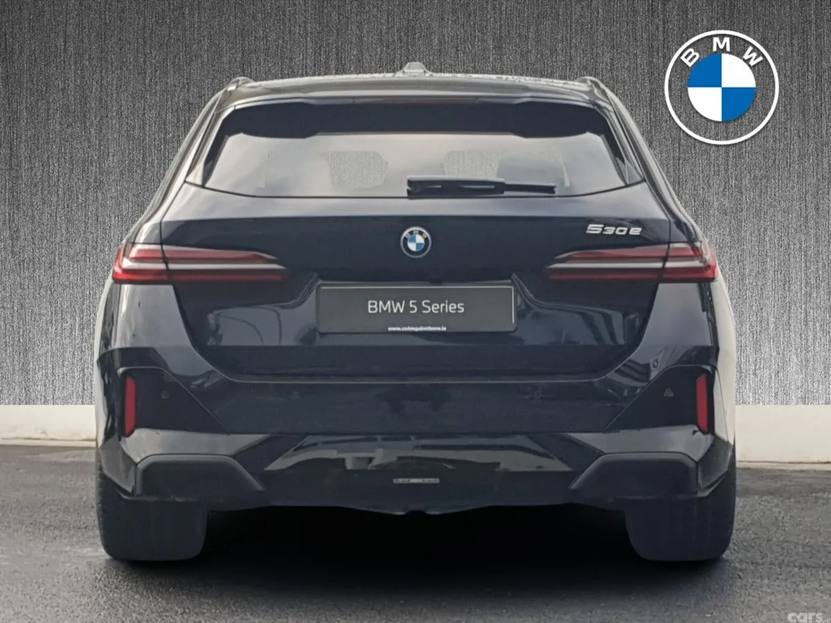 BMW 5-Series Estate, Petrol Plug-in Hybrid, 2026, Black