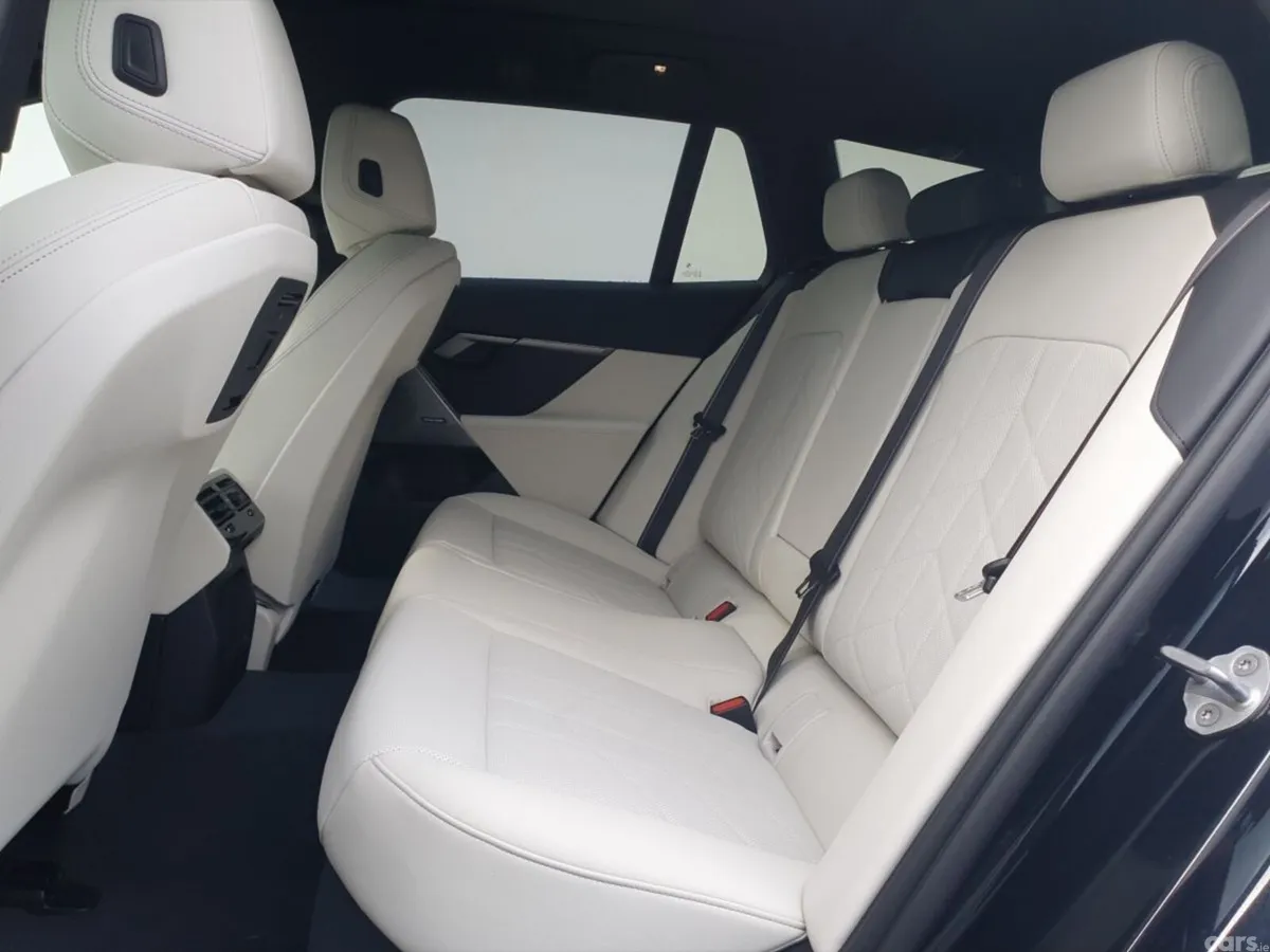 BMW 5-Series Estate, Petrol Plug-in Hybrid, 2026, Black