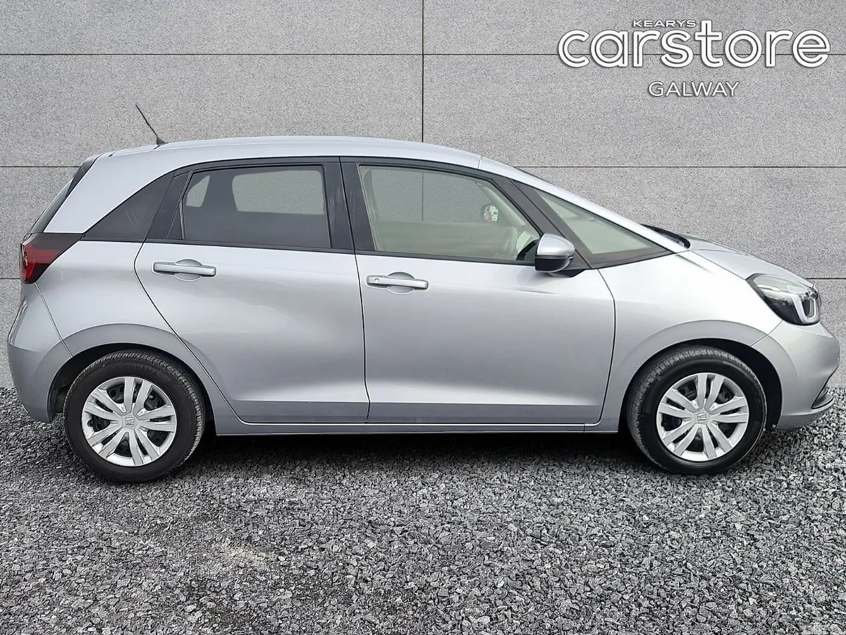 Honda Fit Hatchback, Petrol Hybrid, 2023, Silver