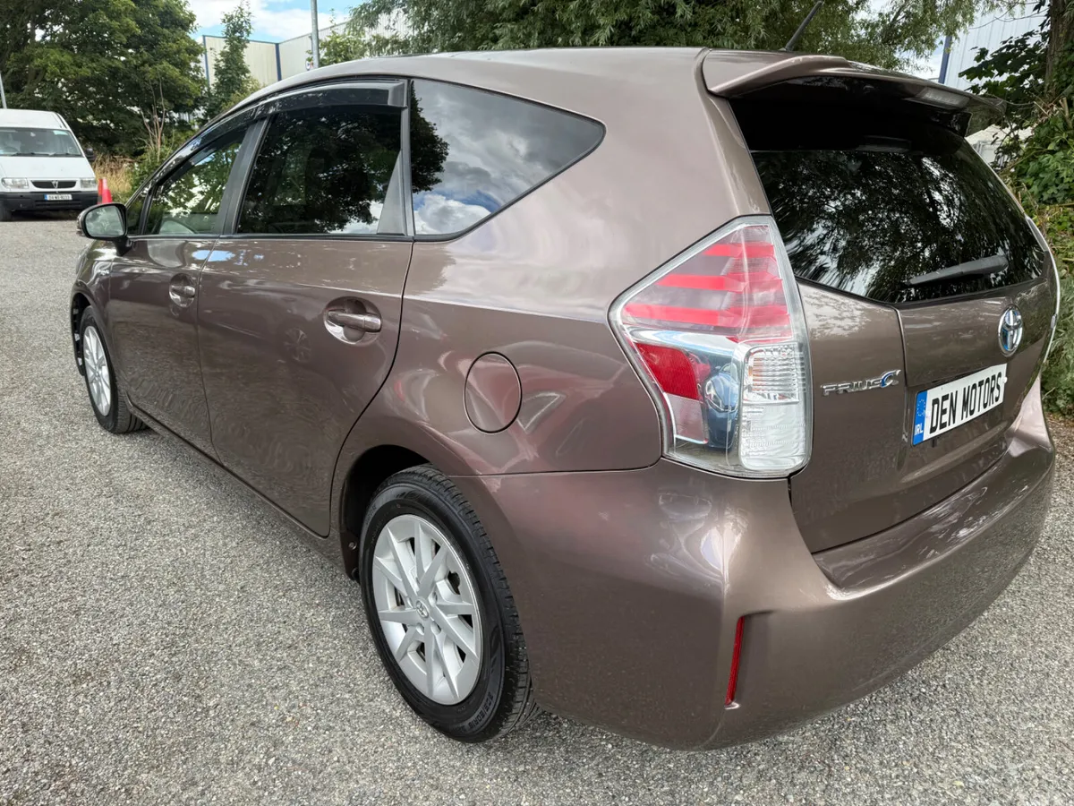 Toyota Prius Estate, Petrol Hybrid, 2015, Brown