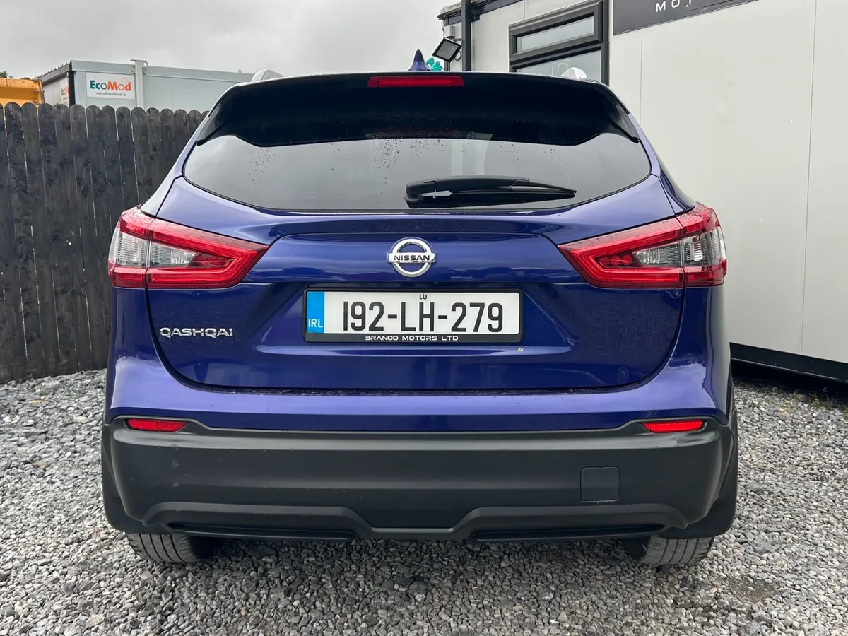 Nissan Qashqai MPV, Diesel, 2019, Blue