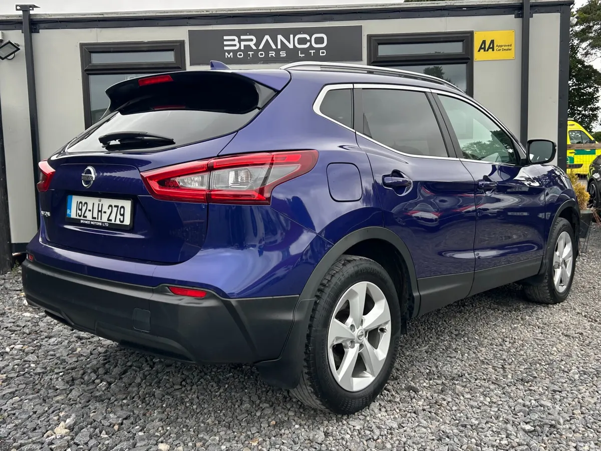 Nissan Qashqai MPV, Diesel, 2019, Blue