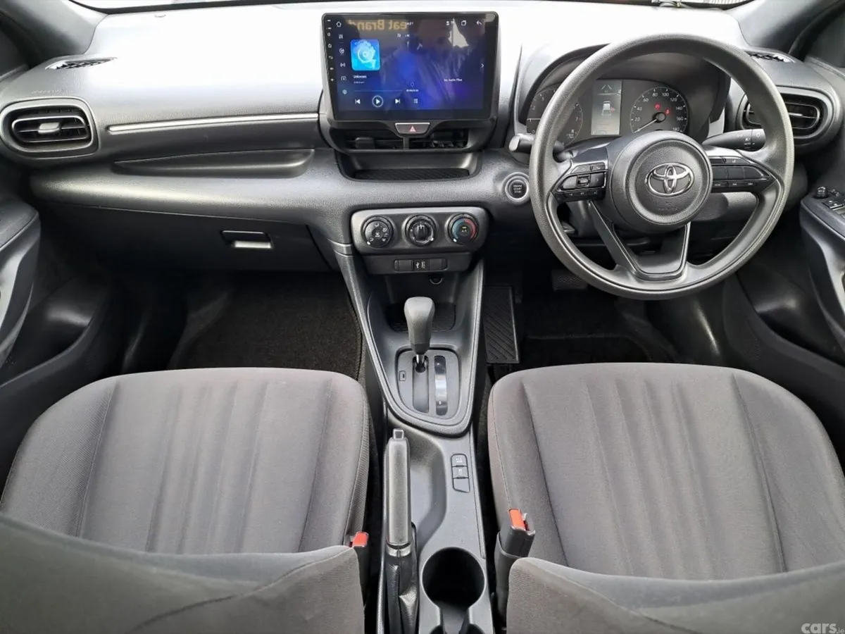 Toyota Yaris Hatchback, Petrol, 2023, Beige