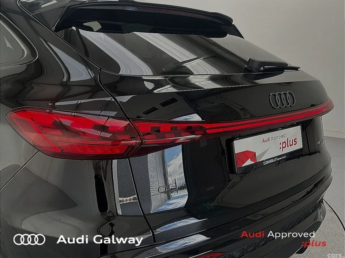 Audi Q5 SUV, Petrol Plug-in Hybrid, 2026, Black