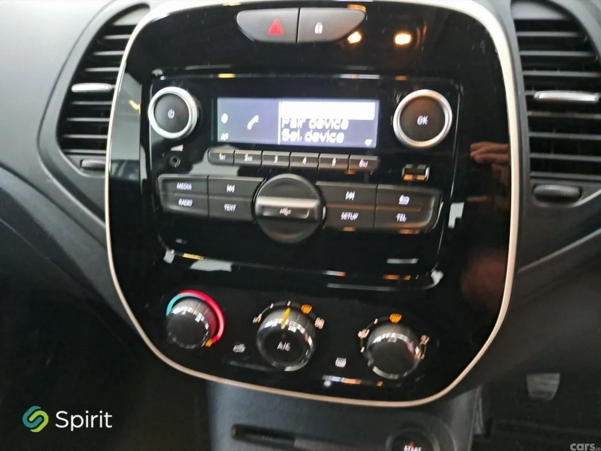 Renault Captur Hatchback, Petrol, 2018, Black