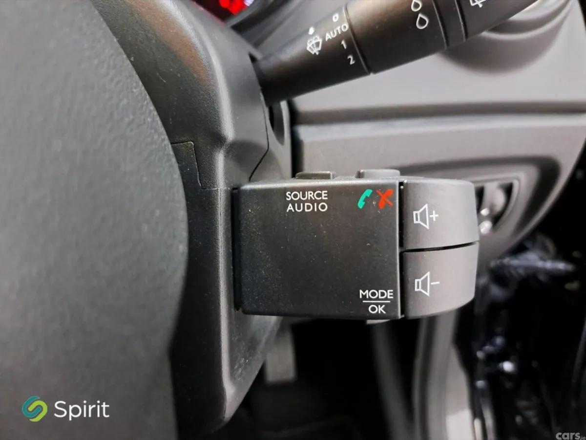 Renault Captur Hatchback, Petrol, 2018, Black