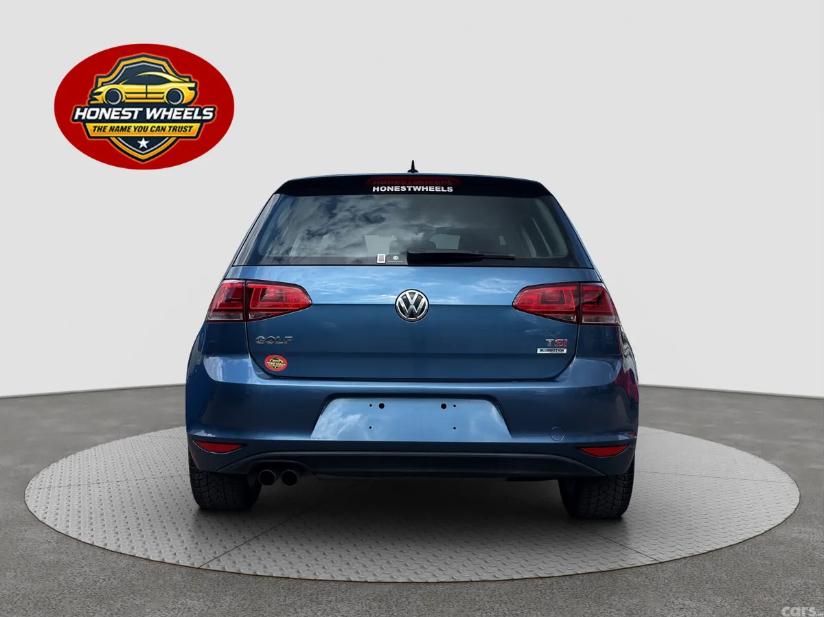 Volkswagen Golf Hatchback, Petrol, 2016, Blue