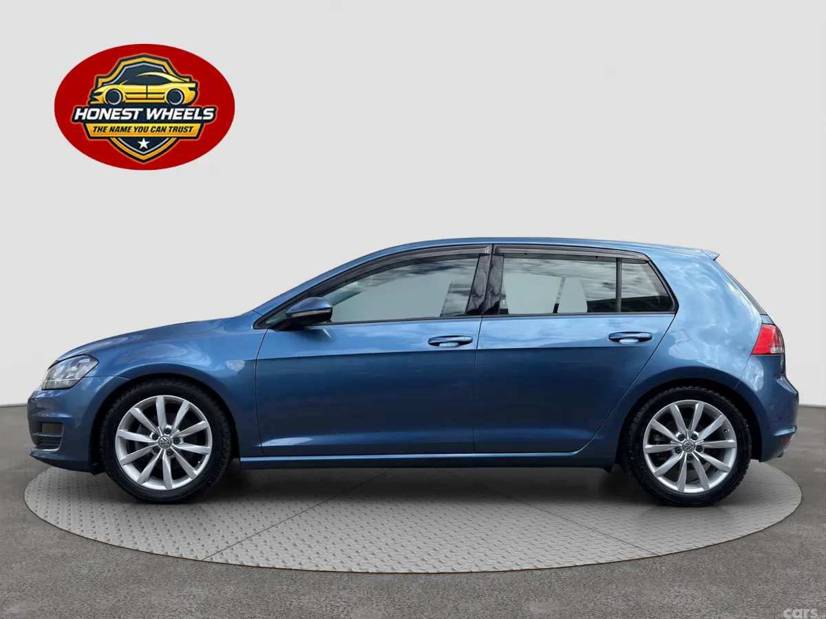 Volkswagen Golf Hatchback, Petrol, 2016, Blue