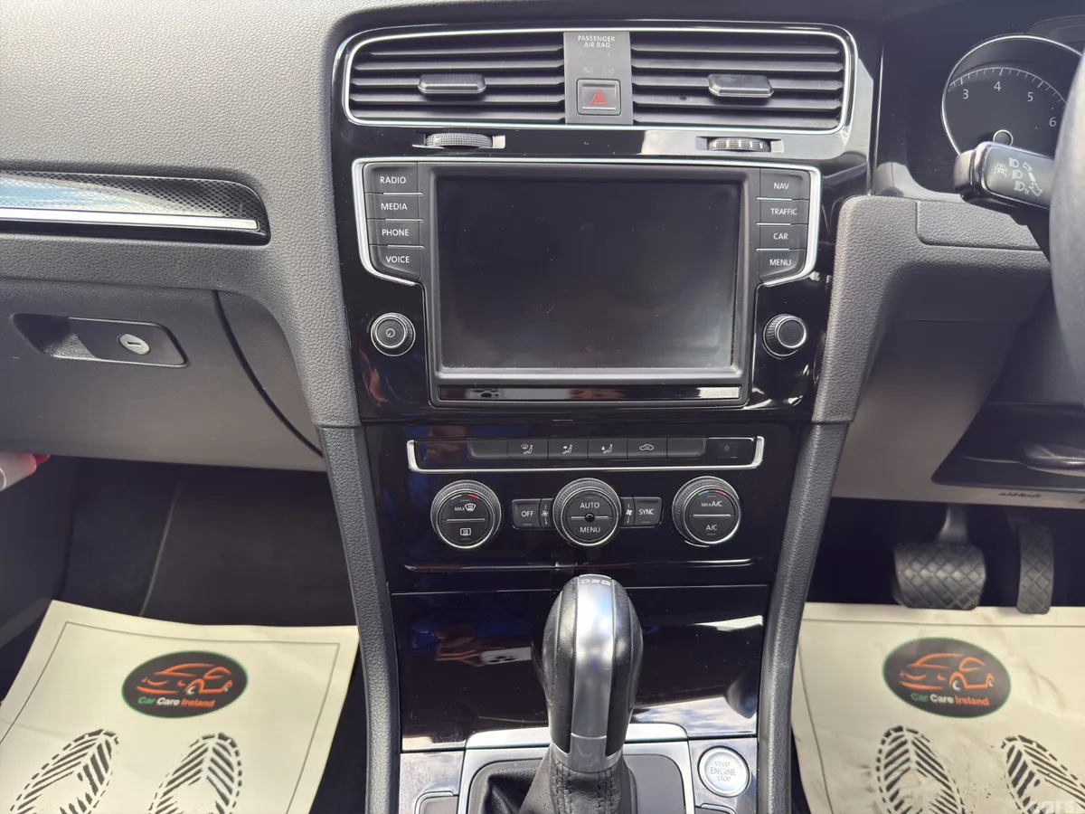 Volkswagen Golf Hatchback, Petrol, 2016, Blue