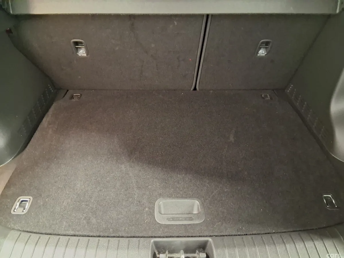 Hyundai KONA MPV, Petrol, 2018, Red