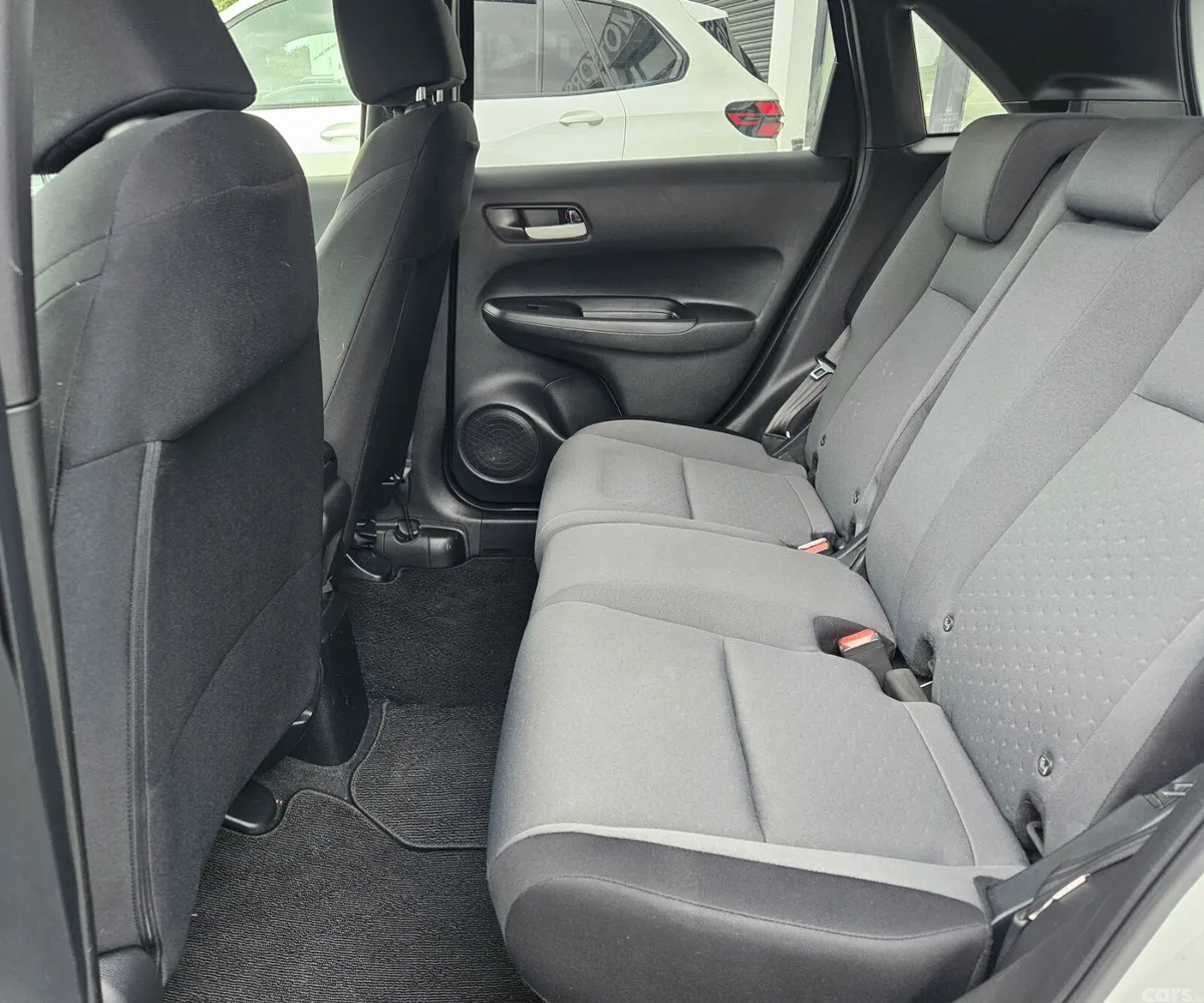 Honda Fit Hatchback, Petrol Hybrid, 2021, White