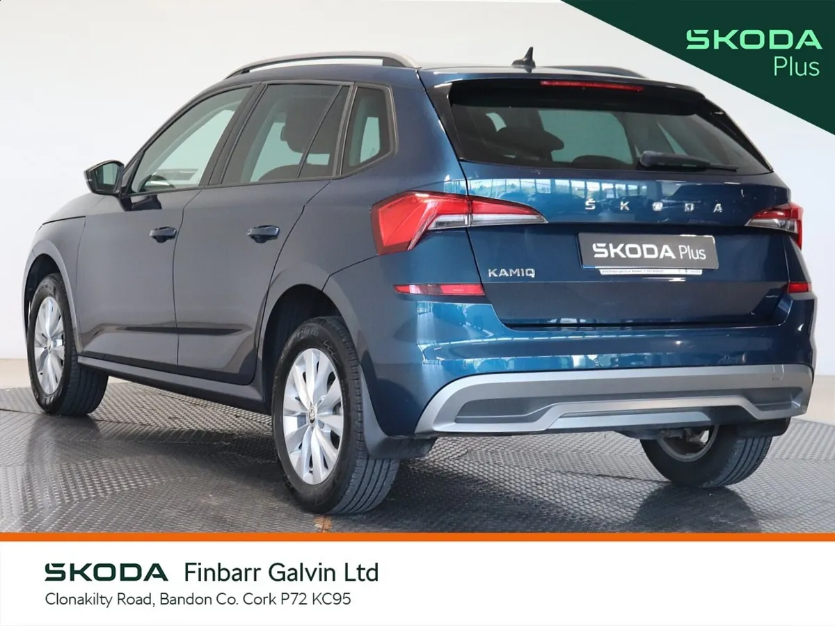 Skoda Kamiq Hatchback, Petrol, 2021, Blue