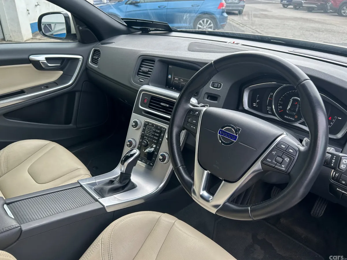 Volvo V60 Estate, Diesel, 2018, Beige