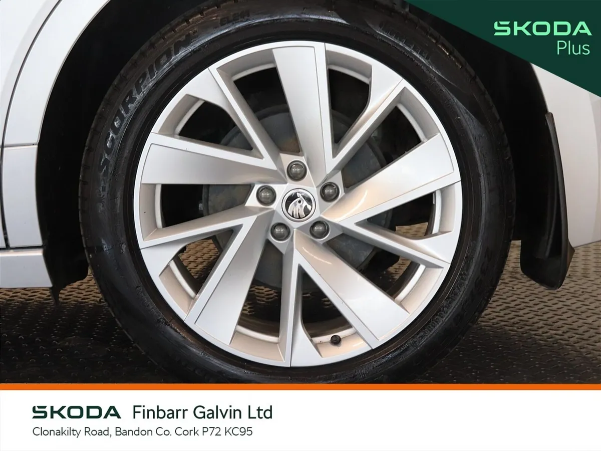 Skoda Enyaq Hatchback, Electric, 2023, Grey