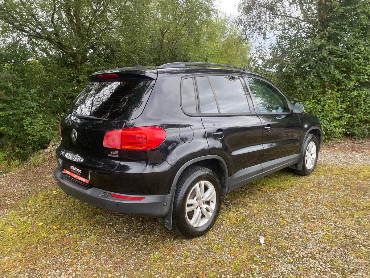 Volkswagen Tiguan SUV, Diesel, 2011, Black