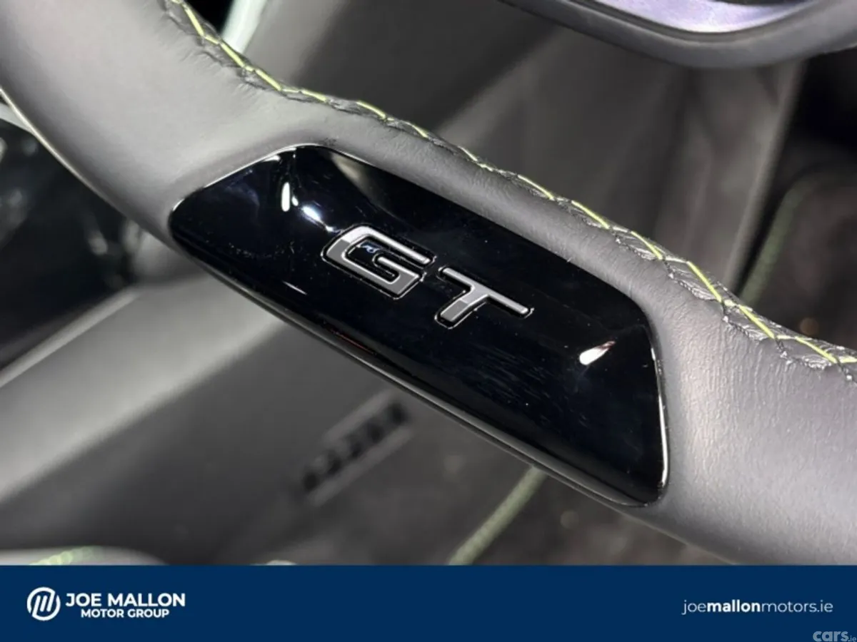 Peugeot 2008 MPV, Electric, 2026, Grey