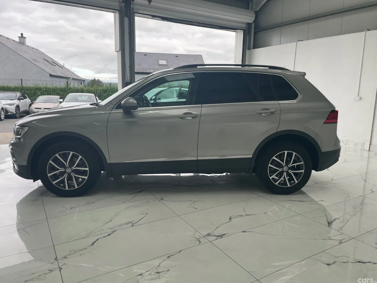 Volkswagen Tiguan SUV, Diesel, 2019, Silver