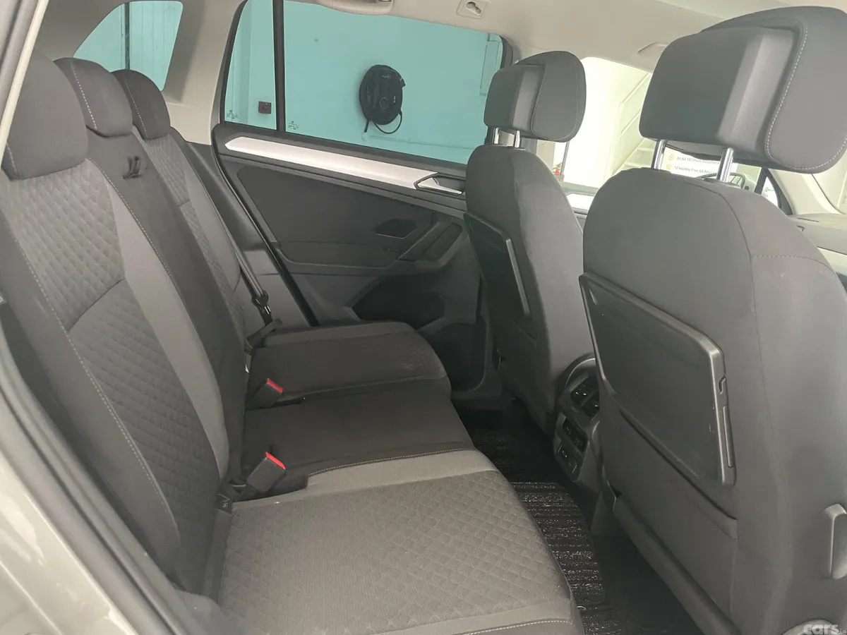 Volkswagen Tiguan SUV, Diesel, 2019, Silver