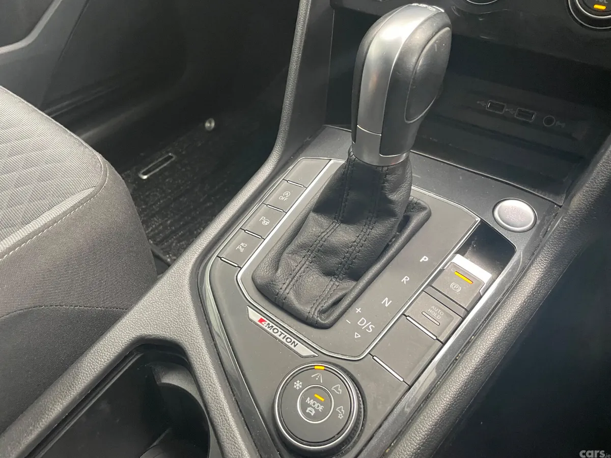 Volkswagen Tiguan SUV, Diesel, 2019, Silver